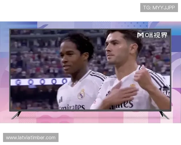 巴尔韦德创造历史，最年轻纪录引发关注，未来发展值得期待