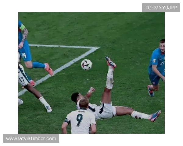 贝林厄姆与齐达内风格对比：中场统治力差异有多大